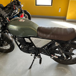 부캐너125cc