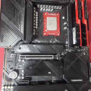 13900k z670토마호크 ddr4 16g 4000 cl14 16 16 16 팝니다