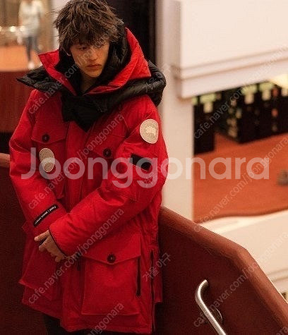 Juun.J x Canada Goose 콜라보 패딩 준지 캐나다구스 익스페디션 레드 S사이즈--0