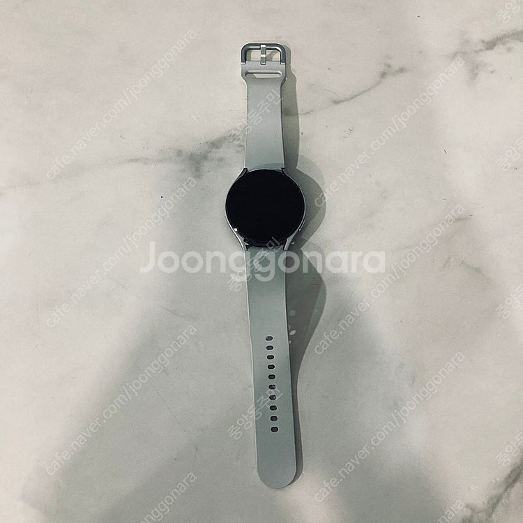 갤럭시 워치4 실버 44MM 케이블포함 매우깨끗 7만원...--0