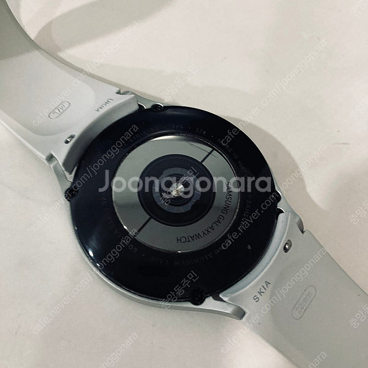갤럭시 워치4 실버 44MM 케이블포함 매우깨끗 7만원...--4