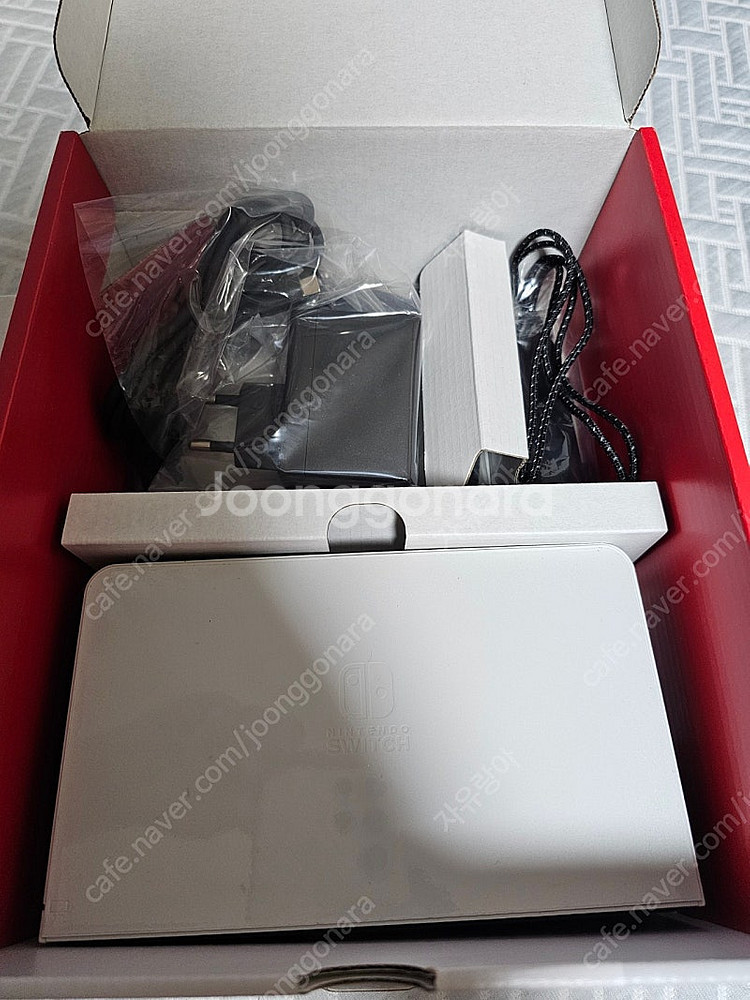 닌텐도 스위치 OLED 박스셋 팝니다--1