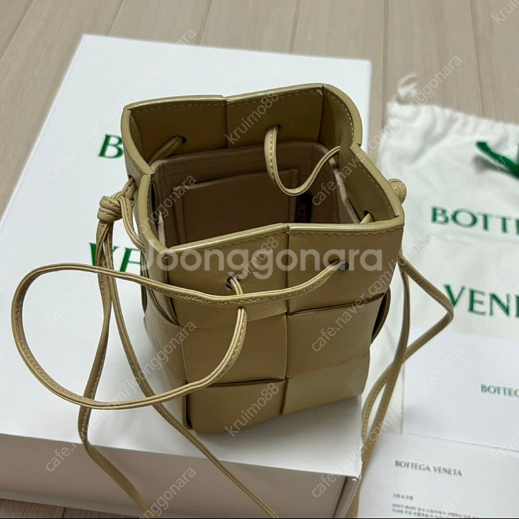 보테가 베네타(BOTTEGA VENETA) 미니 카세트...--2