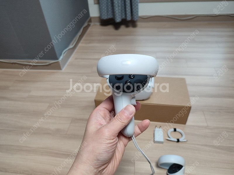 오큘러스 메타 퀘스트2 64G + 인기유료게임 11개 ...--7