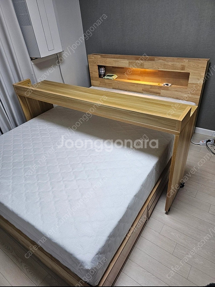 동서가구 이즈비엘 LED 퀸사이즈 침대 팝니다. (프레임+메트리스 전부)--4