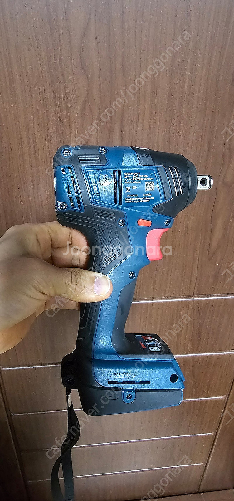 보쉬 GDS 18V 200C 임팩렌치 팝니다--1