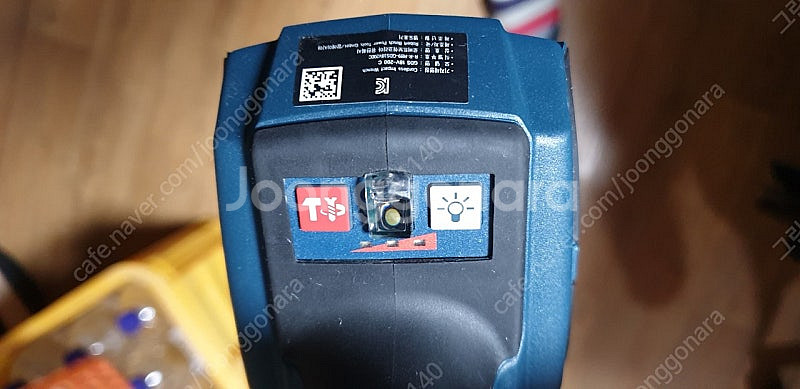 보쉬 GDS 18V 200C 임팩렌치 팝니다--6