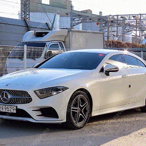 중고차 벤츠 CLS클래스(3세대) CLS 300d AMG 라인 19년형 116,000키로 중고차전액할부 ★ 여유자금 ★ 수원 ★