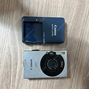 캐논 IXY10 (IXUS70) 블랙 판매합니다. (작례O / 빈티지 카메라