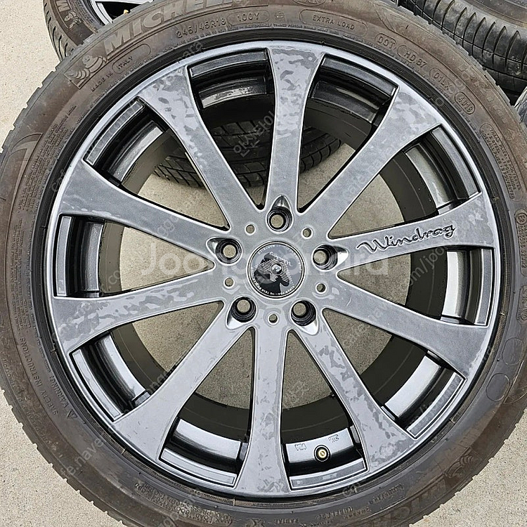 Bmw f10 5시리즈용 윈드래그 18인치 역조휠타이어셋 팝니다.--2