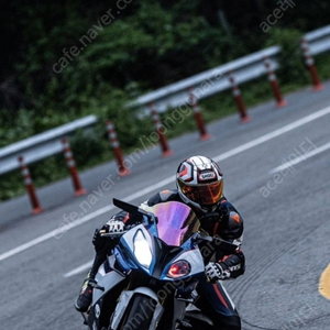 대구 s1000rr abs pro 16년식 팝니다 연락많이주세요