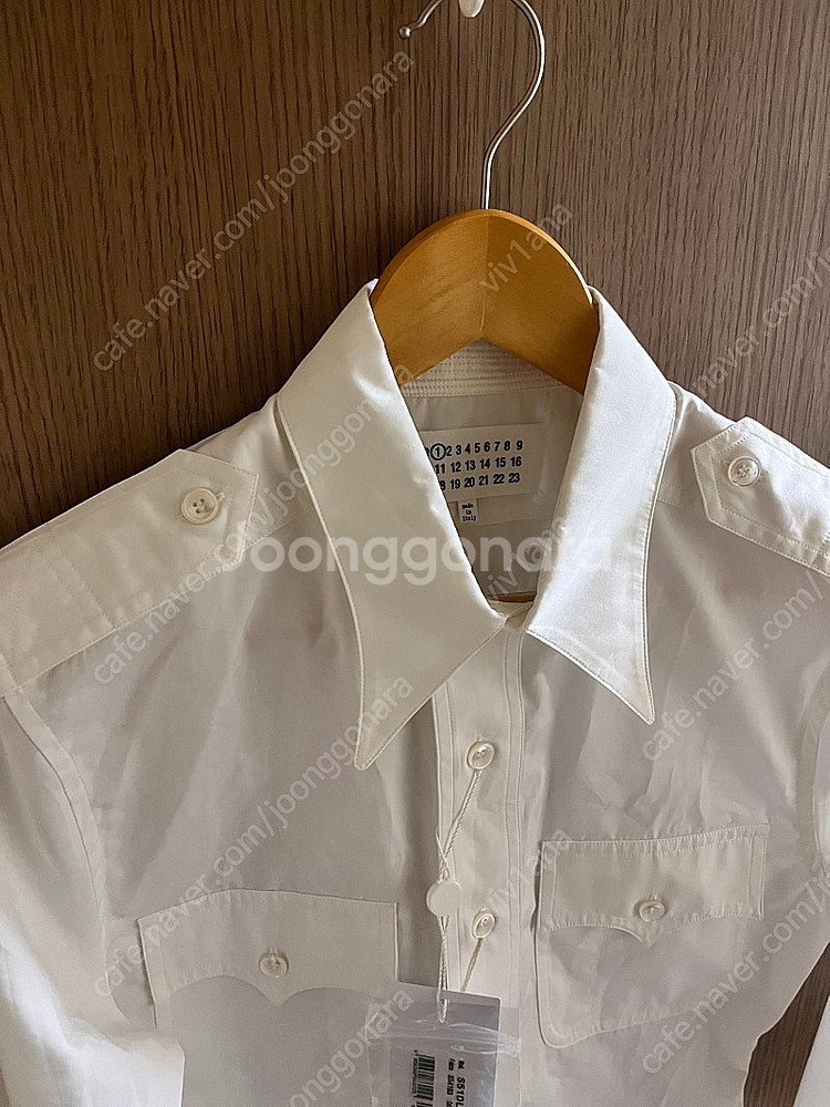 메종마르지엘라 포인트 카라 웨이스트 핏 셔츠 38--1