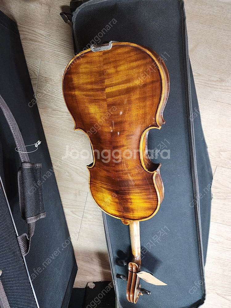 4/4 효정250호 바이올린 상태좋음 사각케이스 어깨받침 송진 홤 모두풀셋--1