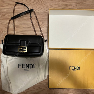 택포/펜디 fendi 미디움 바게트백 숄더백 크로스백 램스킨 체인백 블랙칼라