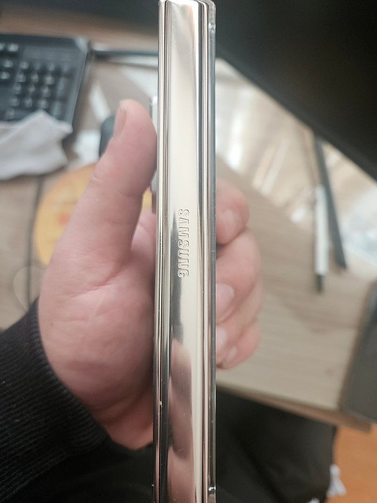 폴드4 512 로즈골드 올갈이 55만 노기스 노잔상 이미지