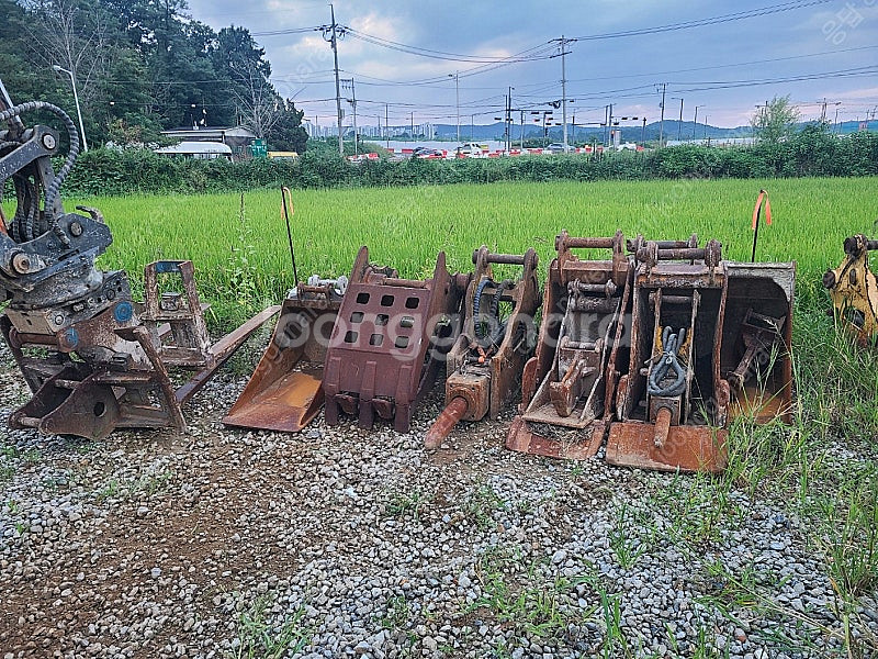 03 공삼 뿌레카 중버켓 쪽버켓 2개 리빠2개 지게발--3