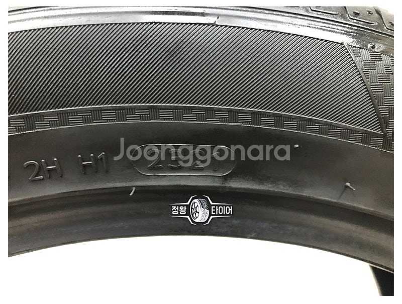 중고타이어 한국타이어 벤투스 S2AS 245/45R18...--5