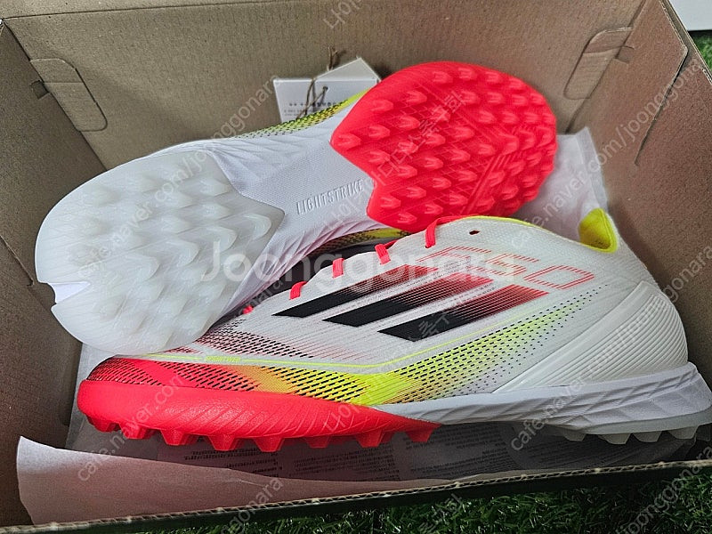 [새상품] 아디다스 F50 프로 TF PURE VICT...--9