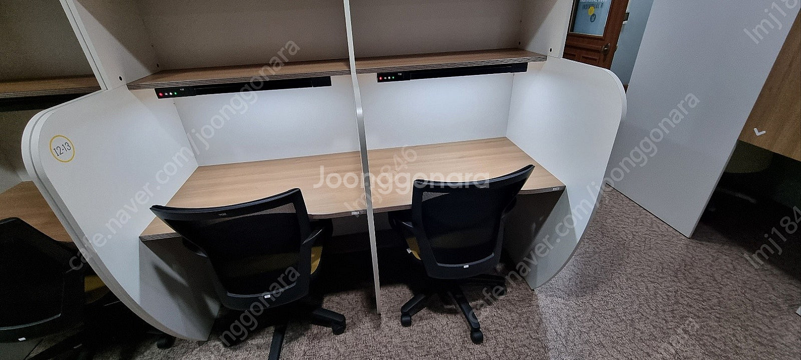 토즈 독서실 책상 판매합니다(현재5좌석남아있습니다)--3