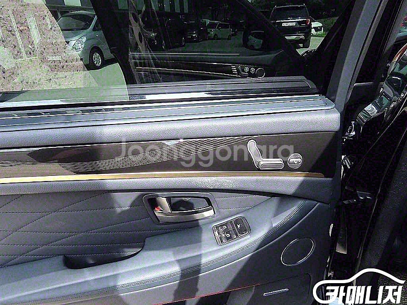 뉴체어맨W 가솔린 4WD CW700 4TRONIC 20...--7