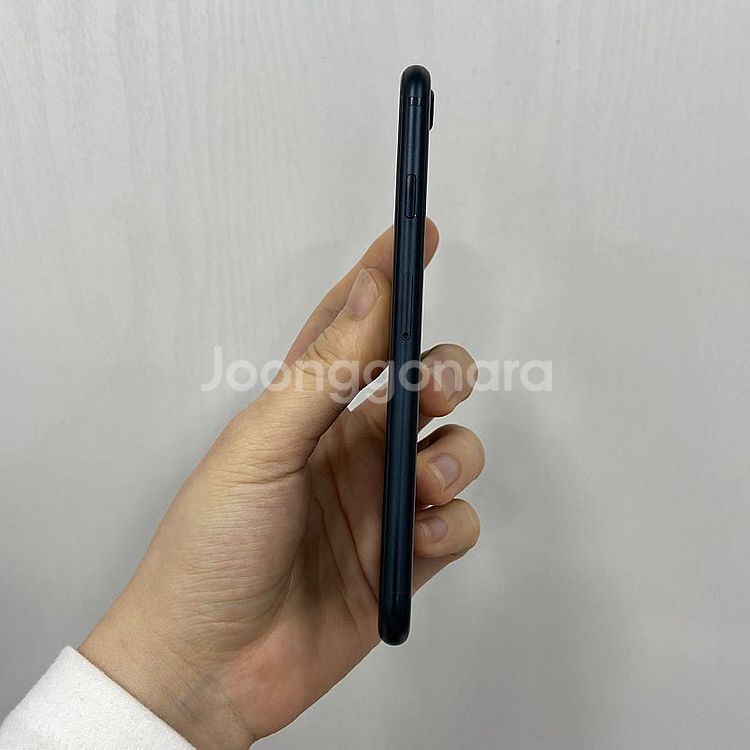 61311 아이폰SE3 128기가 블랙 공기계 팝니다 ...--4