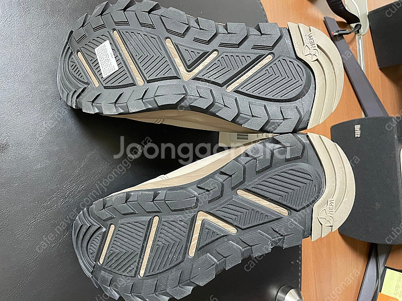 [새제품] 네파 여성 패딩부츠 LIA 리아 230mm--3