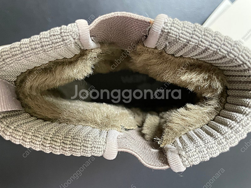 [새제품] 네파 여성 패딩부츠 LIA 리아 230mm--7