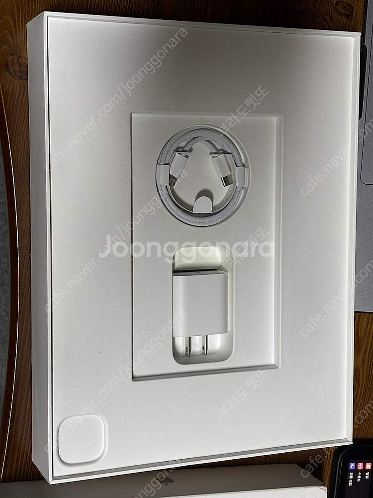 아이패드 프로13 M4 실버 256GB WiFi + 애...--2