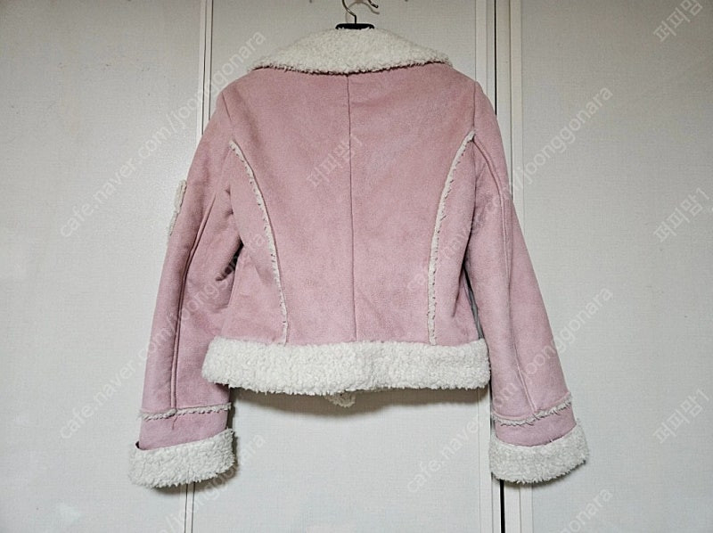 정품) 숲 핑크 양털 무스탕 판매합니다 이미지