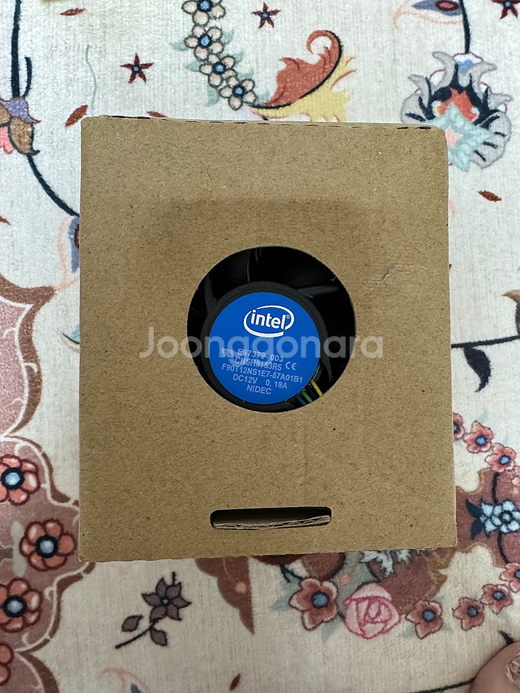미사용 인텔 cpu 기본쿨러 기쿨 8천원--0