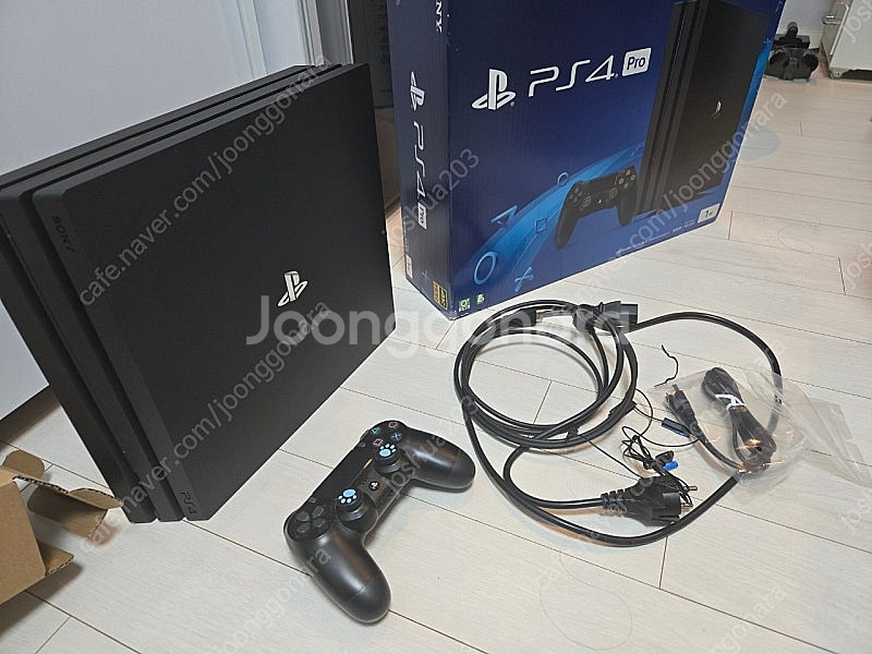 PS4 Pro CUH-7117B 1TB 제트블랙 풀박스--0