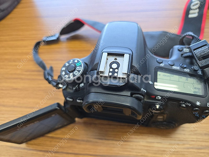 [판매] 캐논 EOS-70D + 카메라렌즈 3종 세트--4