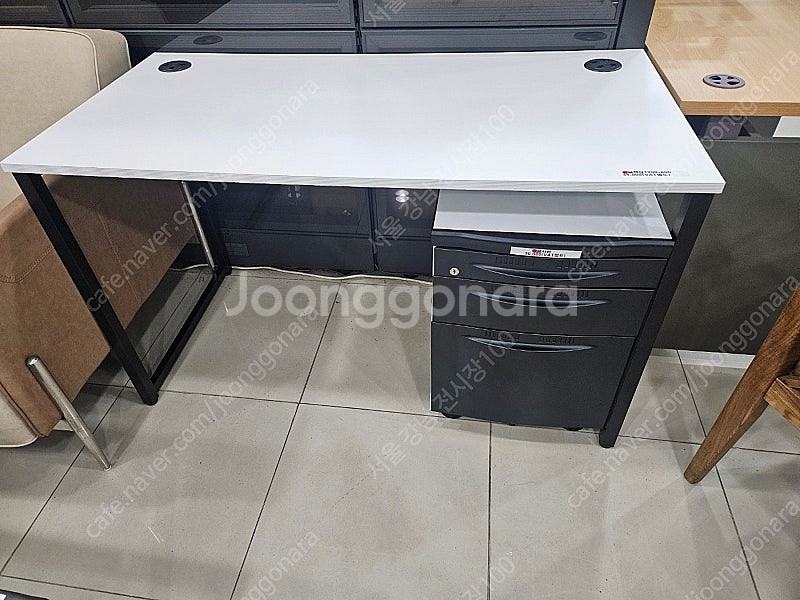 중고책상 강남논현동가구거리 FX-1 퍼시스 형태 사무실...--0