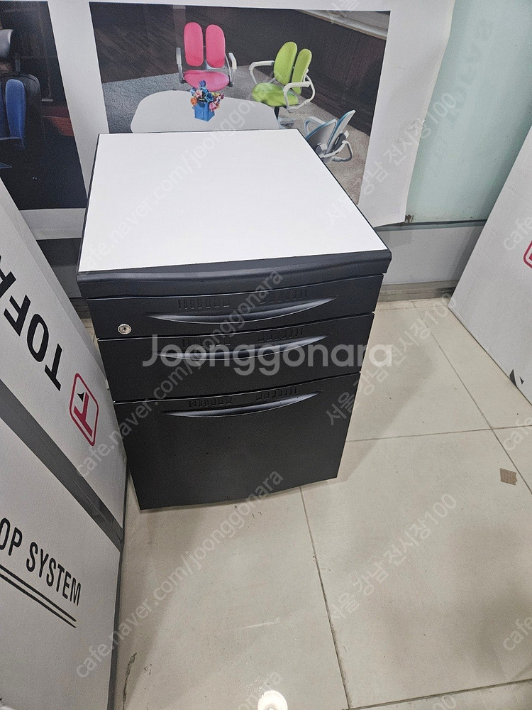 중고책상 강남논현동가구거리 FX-1 퍼시스 형태 사무실...--2