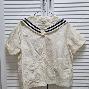 더멜로우가드너 SAILORD SHIRT 크림 150 거의새것