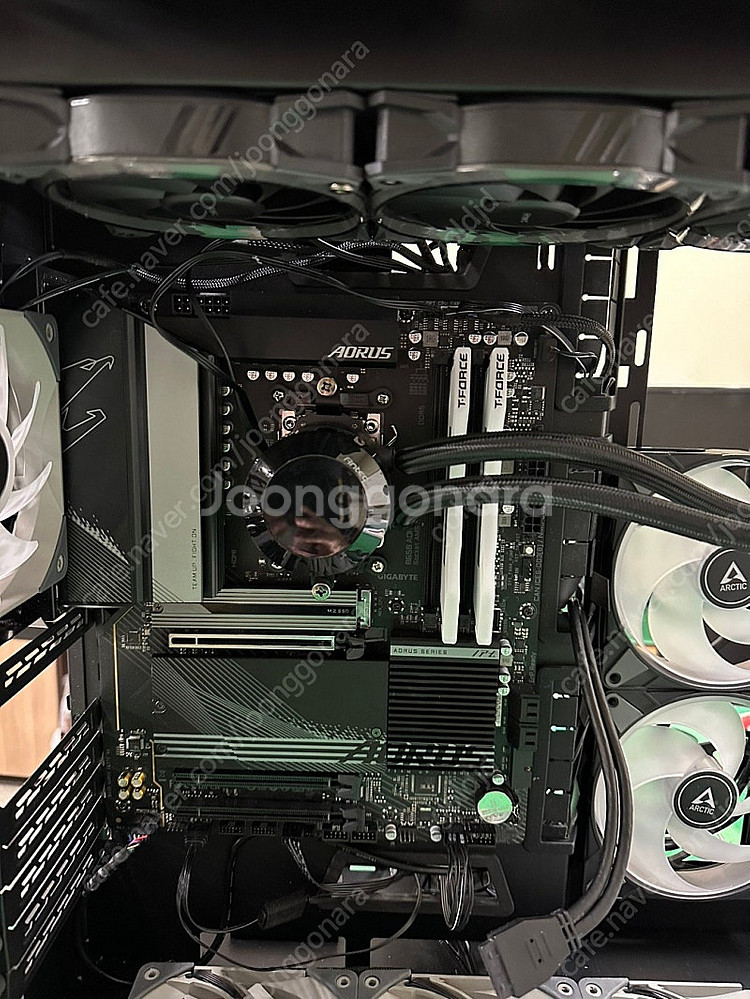 라이젠 7600+ GIGABYTE B650 AORUS ...--3