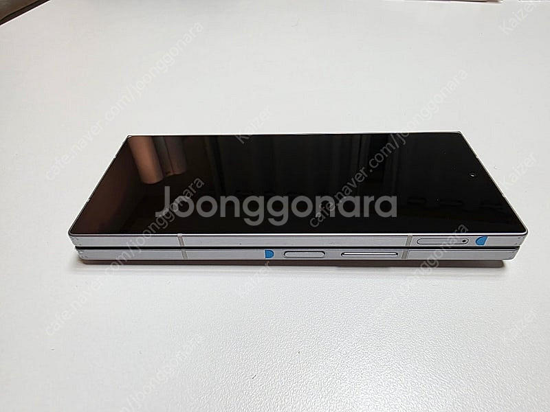 갤럭시 폴드6 512기가 실버쉐도우 선착순 올갈이 새것...--4