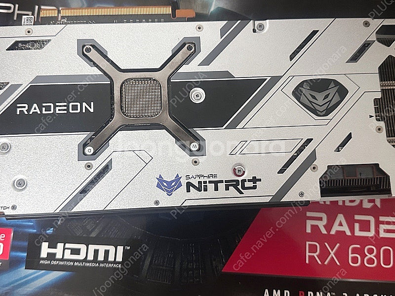 사파이어 RX6800 Nitro+ OC--1