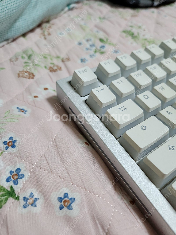 글로리어스 GMMK Pro 커스텀 키보드--3