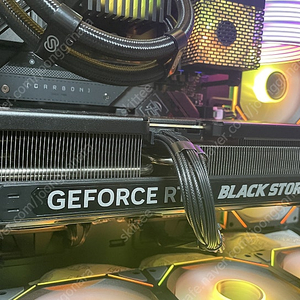 이엠텍 지포스 RTX 4080 SUPER BLACK STORM 판매합니다.