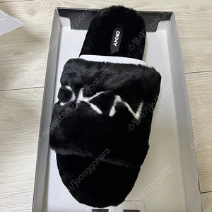 (새상품) DKNY 퍼 슬리퍼 키높이 실내화 풀박스