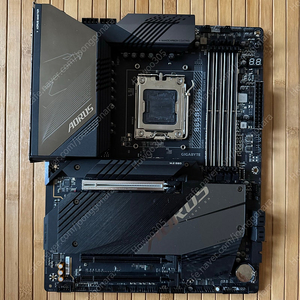 GIGABYTE B650E AORUS MASTER (어로스 마스터)