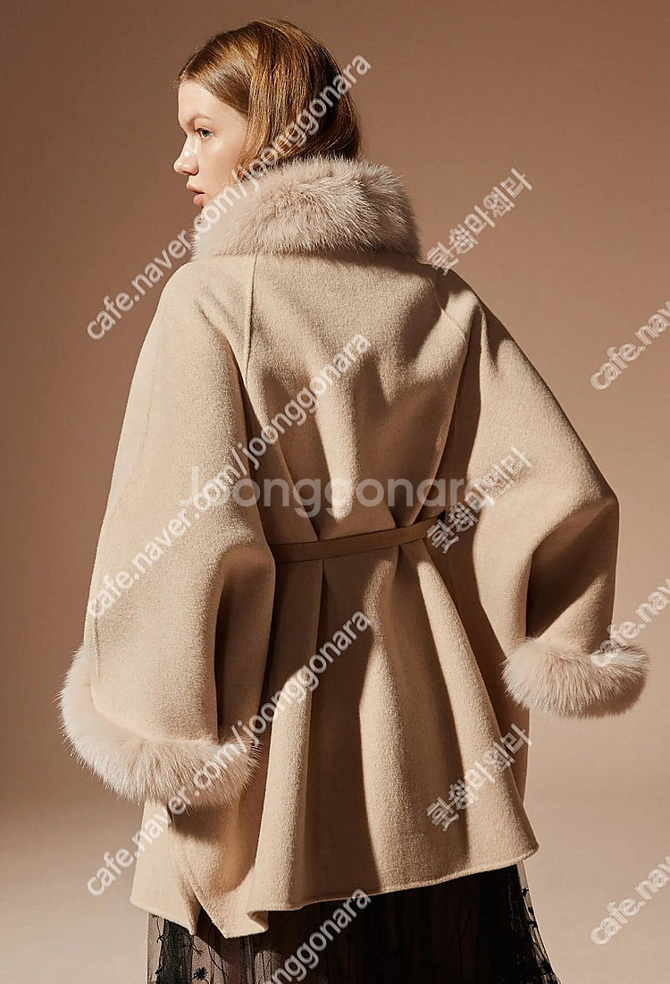 지고트 폭스 퍼 울케이프 코트(새상품) 650,000원--3