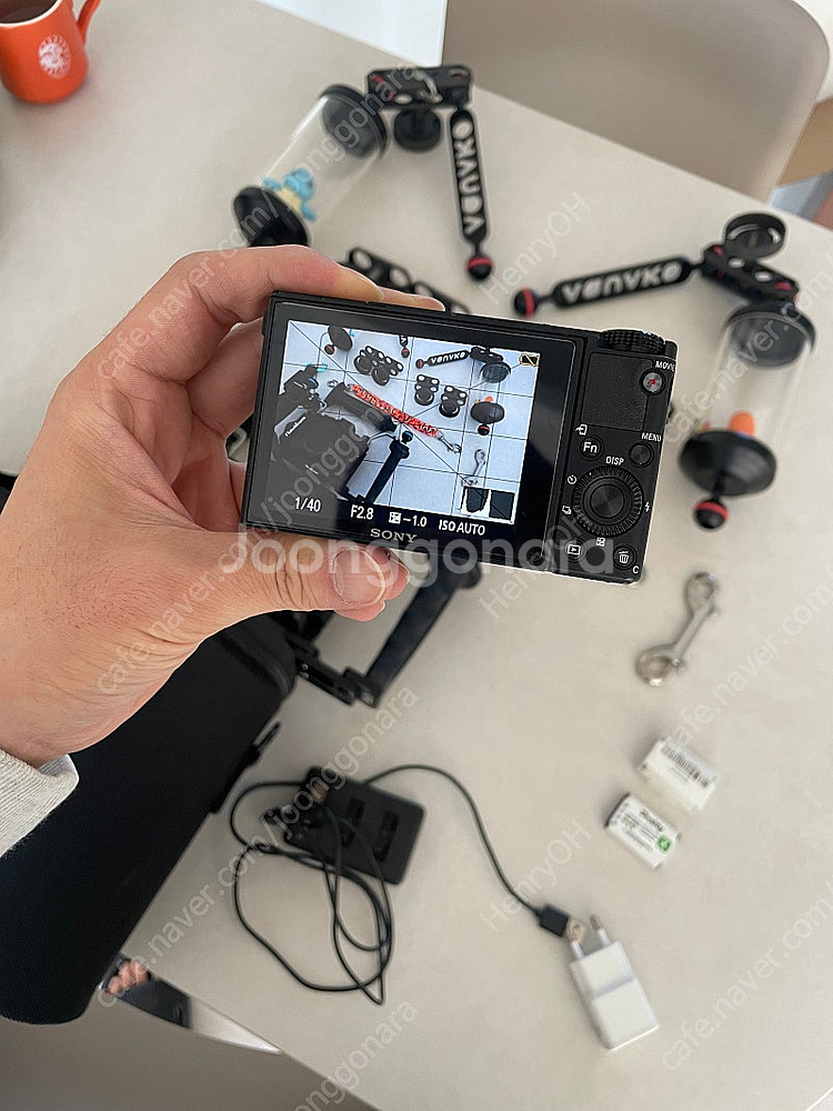 노티캠 풀세트 팝니다(소니 RX100-M5A)--2