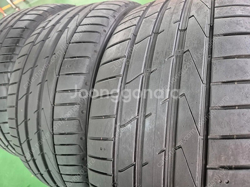 벤투스 S1 evo2 [ 245 40 18 ]--9