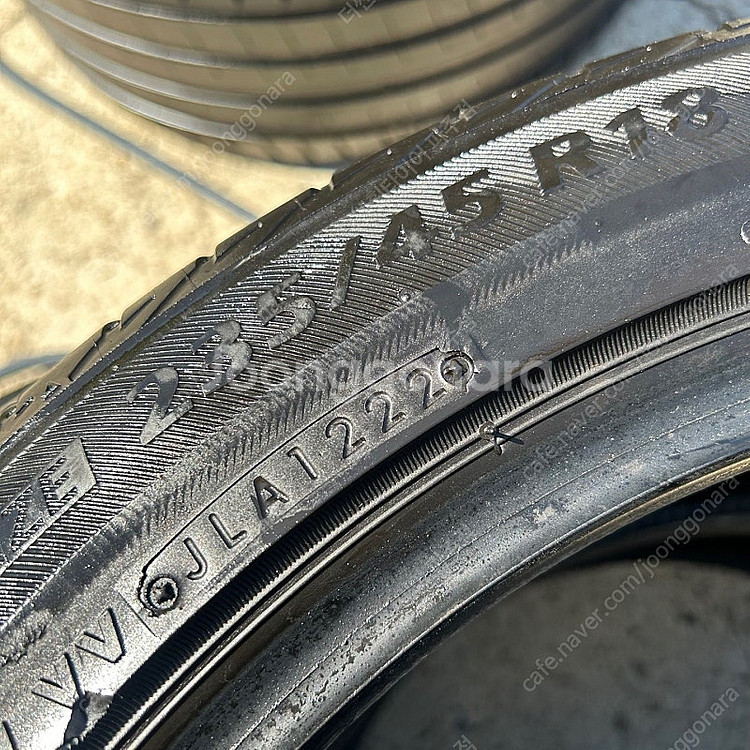 테슬라 모델3 K5 중고타이어 235 45 18 브릿지...--4