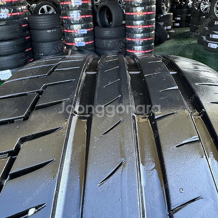 렉서스 ES300H 중고타이어 235 45 18 컨티넨...--5