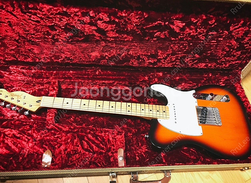 이승열 기타, 펜더 캘리포니아 시리즈 텔레캐스터--0