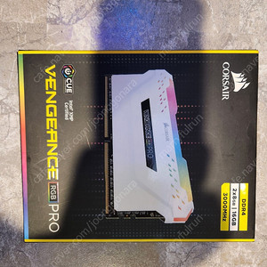 택포 케세어 벤젠스 rgb pro ddr4 3000mhz 16g(8gx2) 화이트