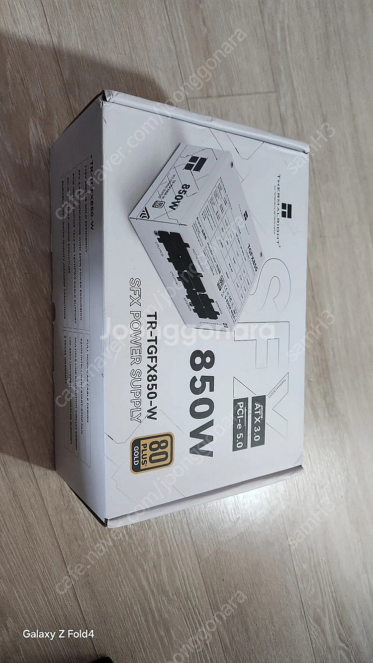 sfx 850w 풀모듈러 화이트--0